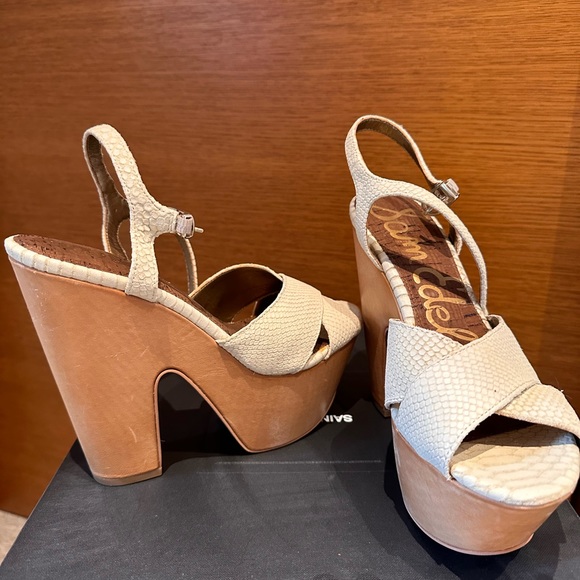 Sam Edelman platforms. - Picture 1 of 2